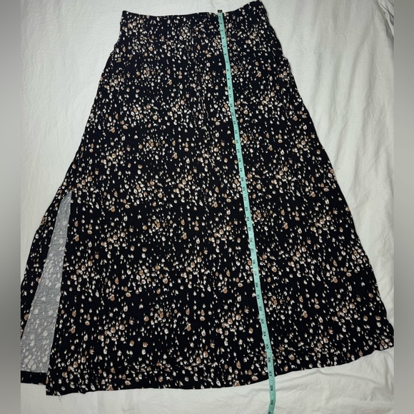 MICHEL STUDIO Maxi Skirt Women’s X Black with Brown/White/Beige Design Leg Slit - Picture 6 of 7